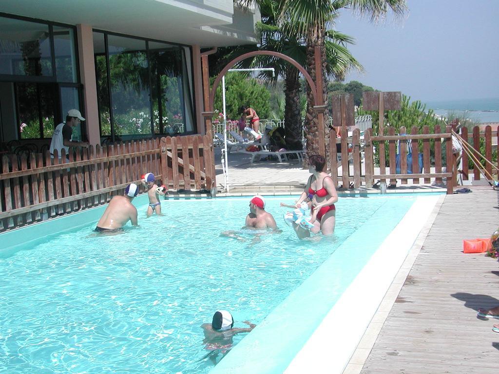Residence Azzurro มาสซิญาโน ห้อง รูปภาพ
